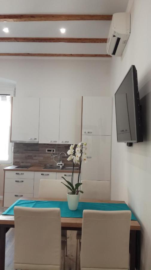 Apartmaji Apollonio Изола Экстерьер фото